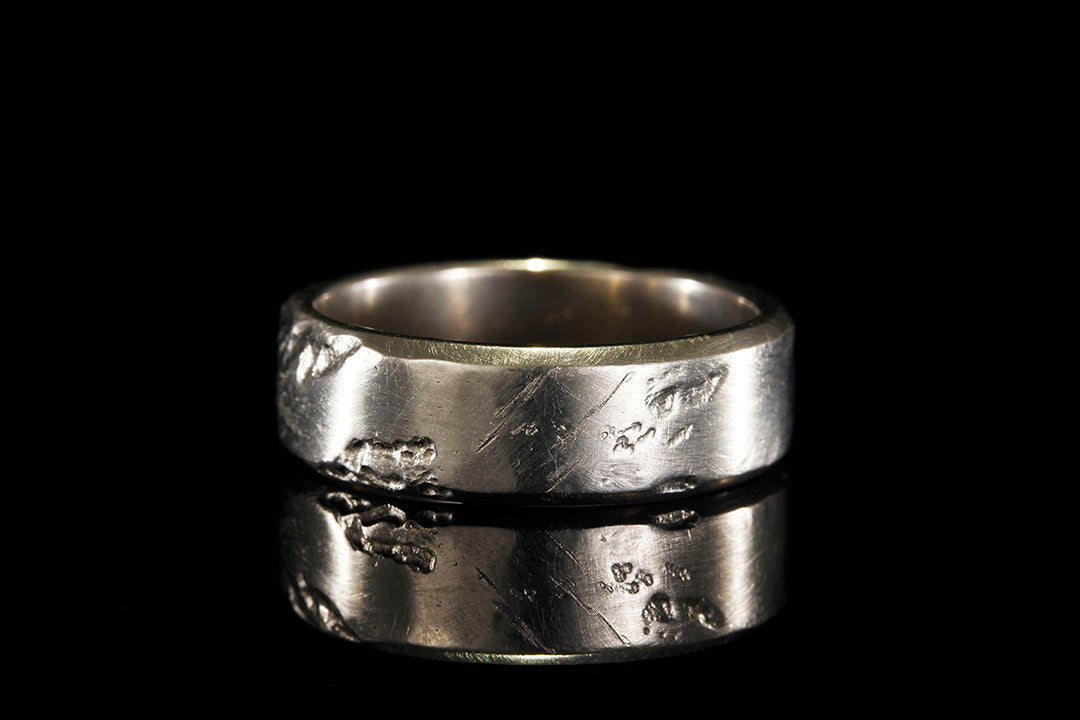 MEN'S TIMEWORN YELLOW GOLD RING