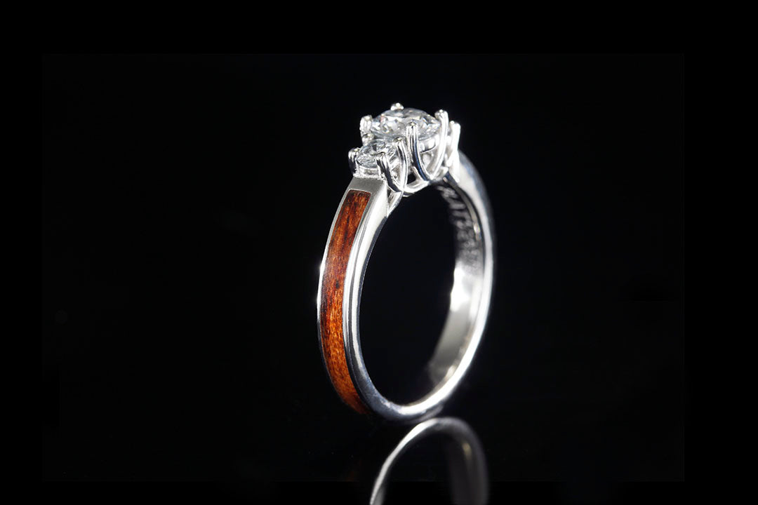 3-STONE PLATINUM ENGAGEMENT RING