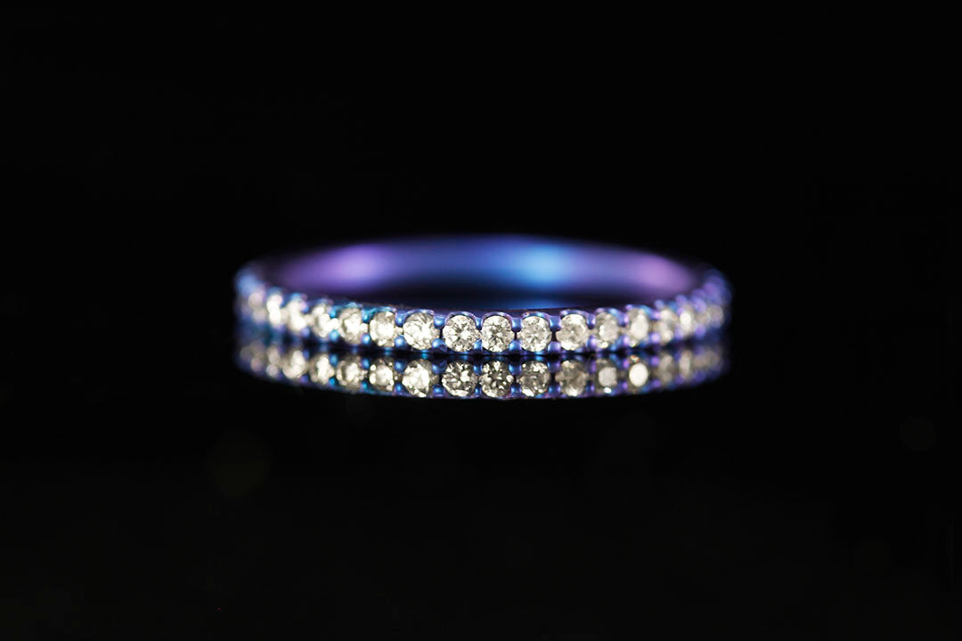 ANODIZED TITANIUM ETERNITY RING