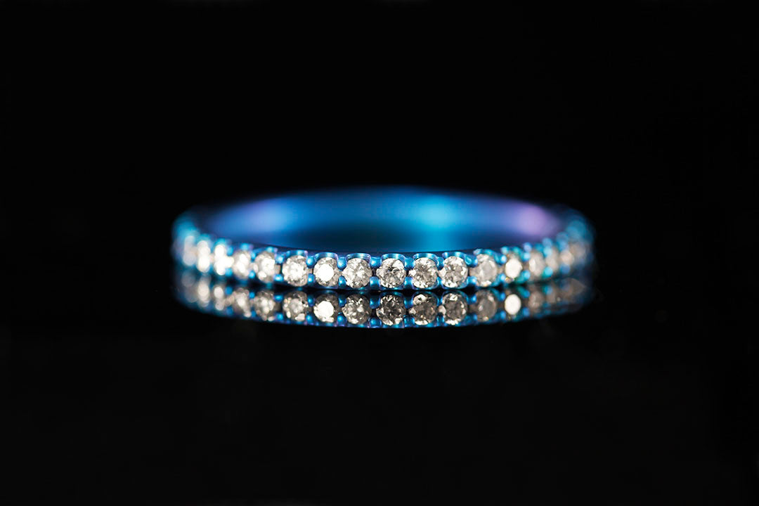 ANODIZED TITANIUM ETERNITY RING