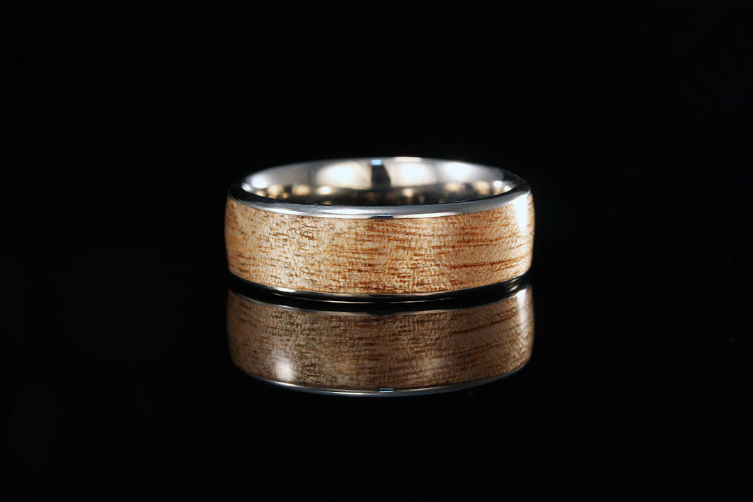 Avocado wood, Titanium ring