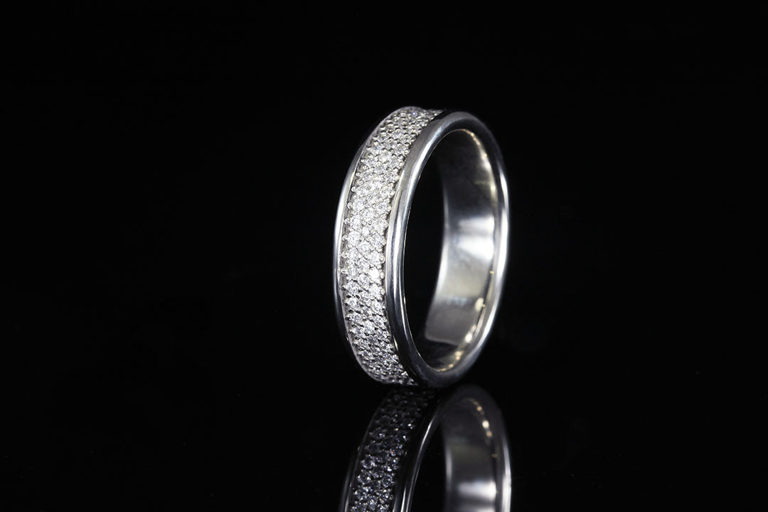 diamond ring upright view, diamond band