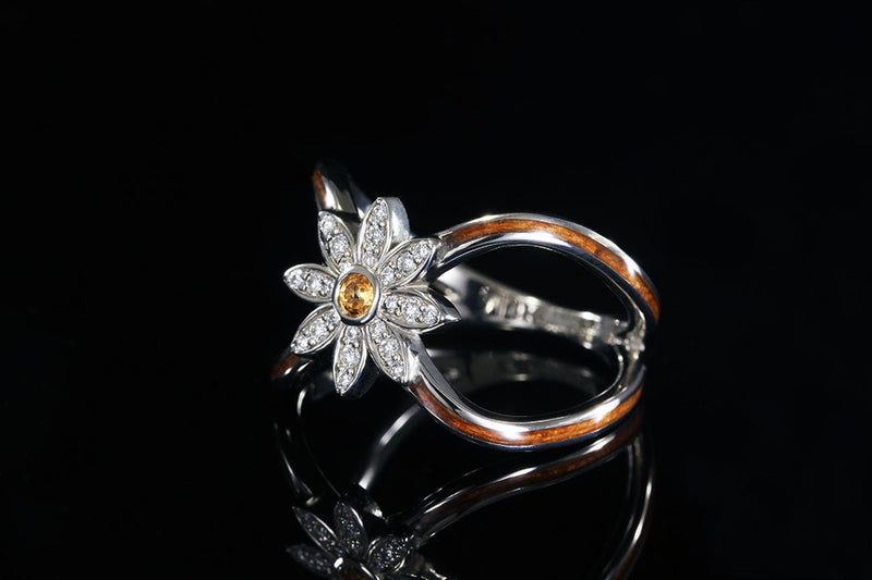 APPLE WOOD FLOWER FASHION RING - Chasing Victory