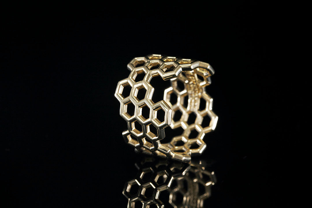 WOMAN'S HONEYCOMB RING
