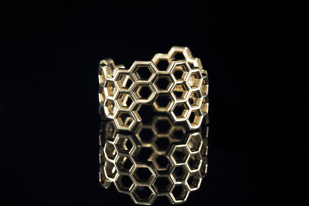 WOMAN'S HONEYCOMB RING
