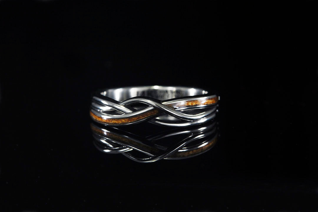 ANCIENT KUARI "STOIC" RING
