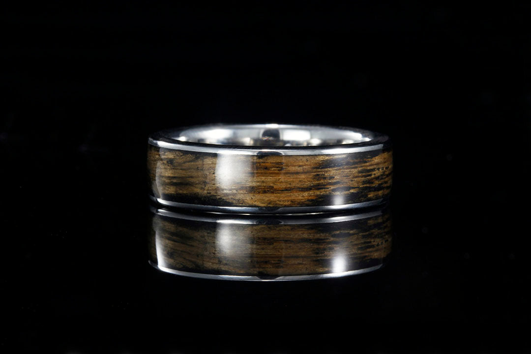 WHISKEY BARREL WOOD TITANIUM SIMPLE BAND RING