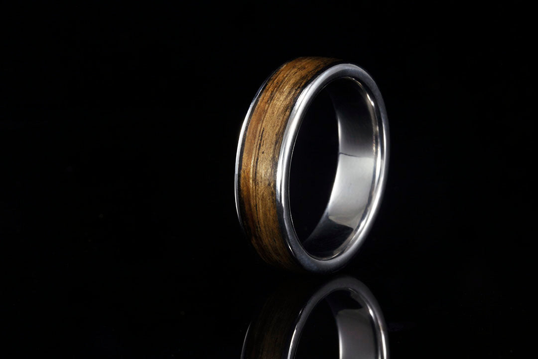 WHISKEY BARREL WOOD TITANIUM SIMPLE BAND RING