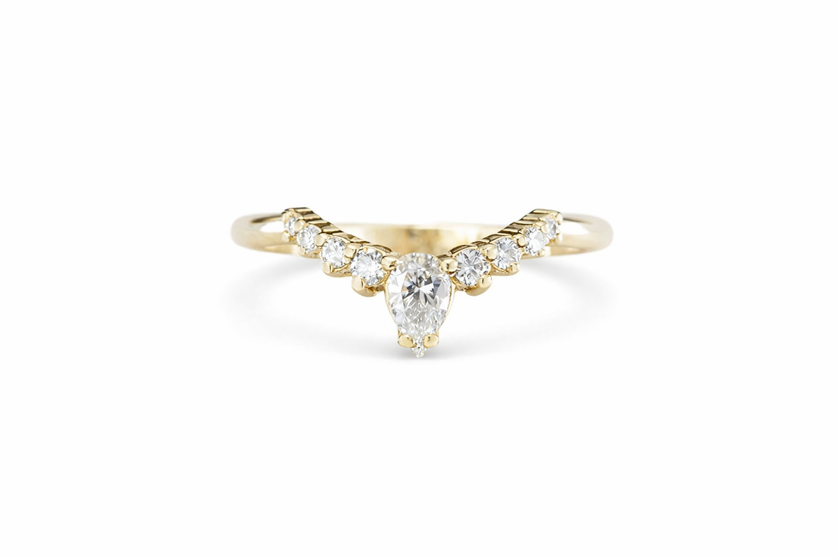 DIAMOND PEAR CHEVRON ACCENT RING