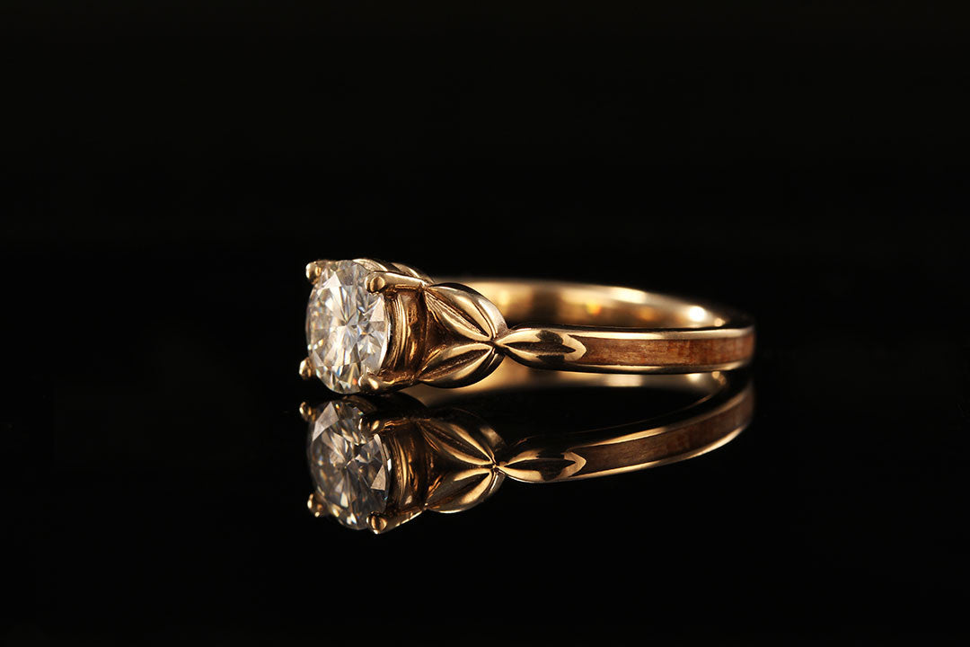 Diamond wood leaf ring, side view, leaf ring, wooden band and golden lining