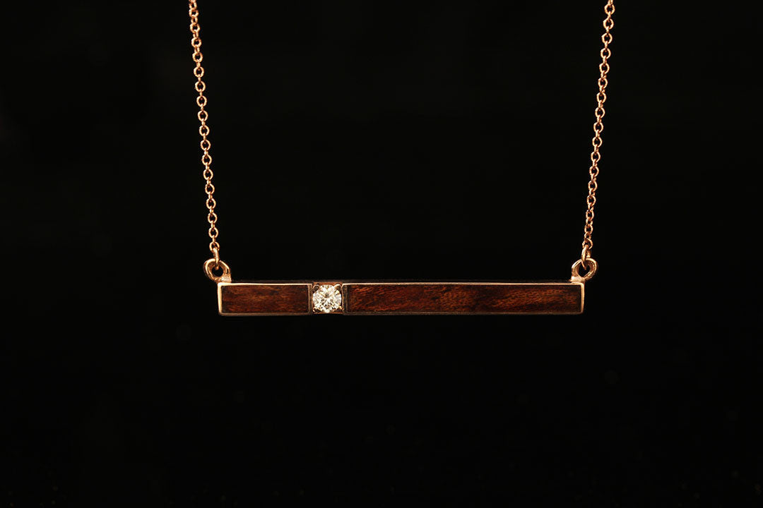 Rectangle necklace hot sale pendant horizontal