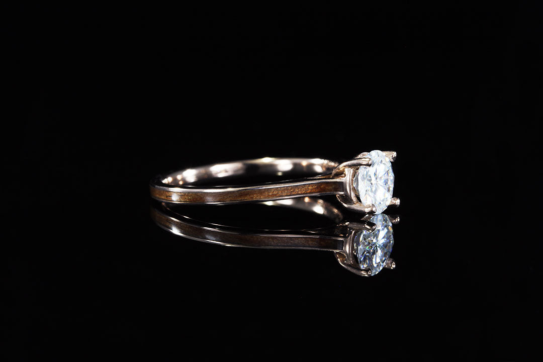 Side view of rose gold diamond ring, wedding ring, wedding band