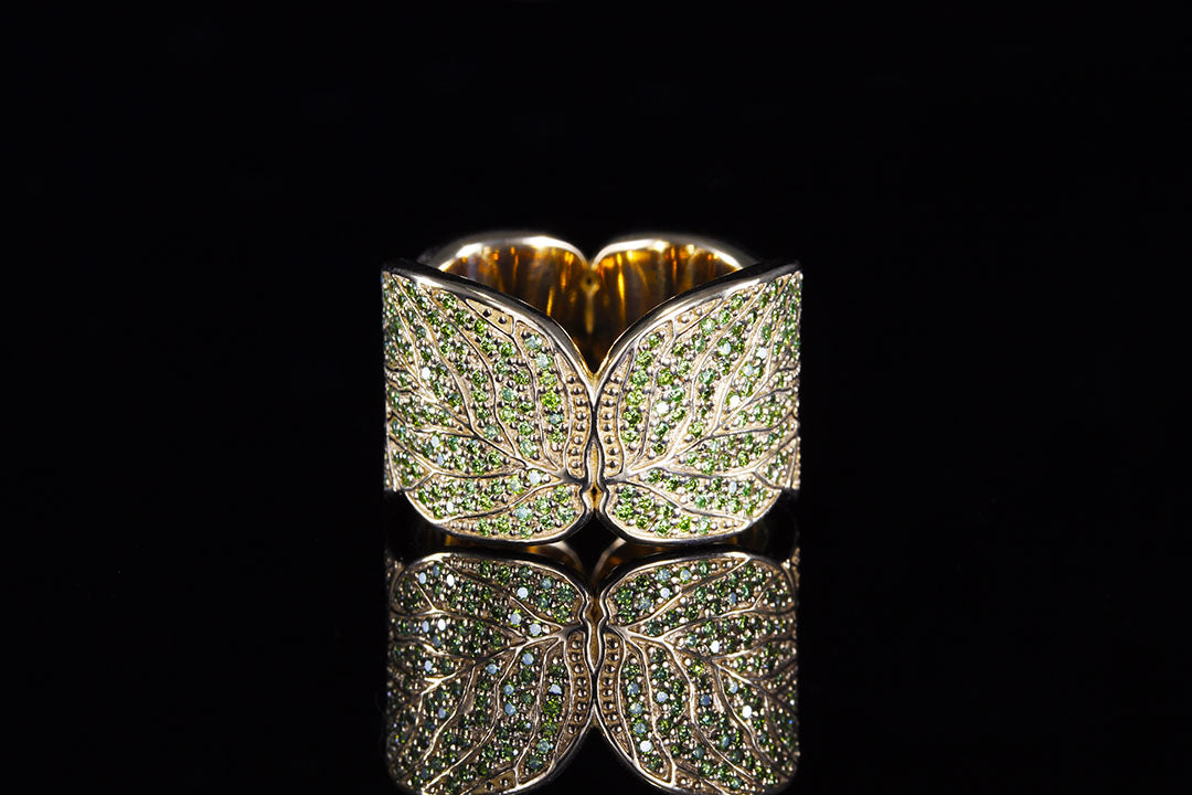 yellow gold and green diamond aspen leaf ring for women